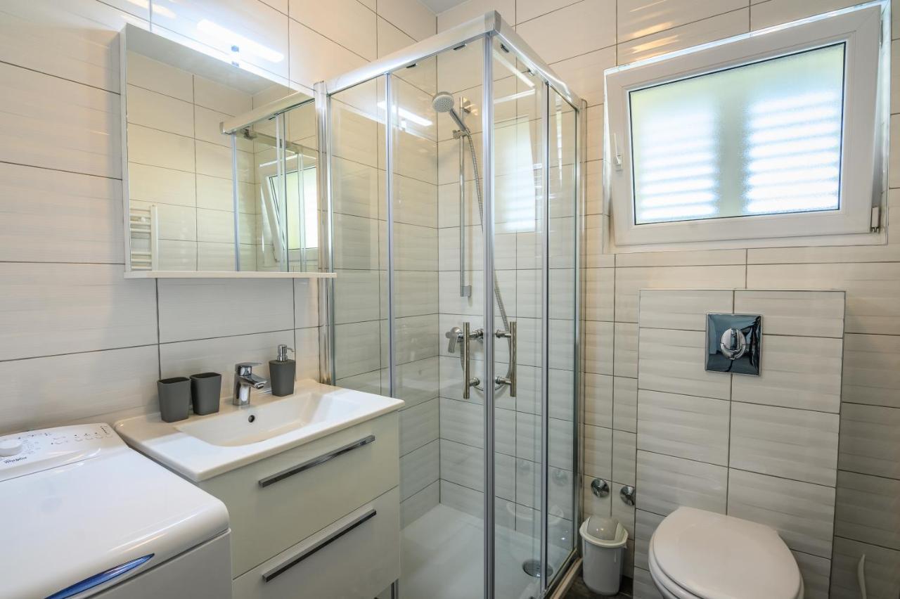 Apartments Blatancic Водице Экстерьер фото
